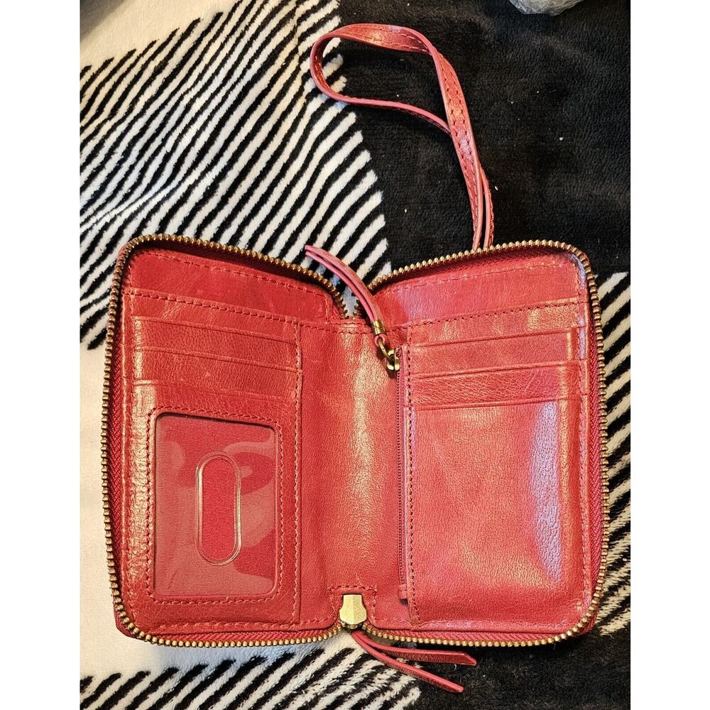 Elliott Lucca Red Cross Pattern Leather Wallet - Picture 3 of 3